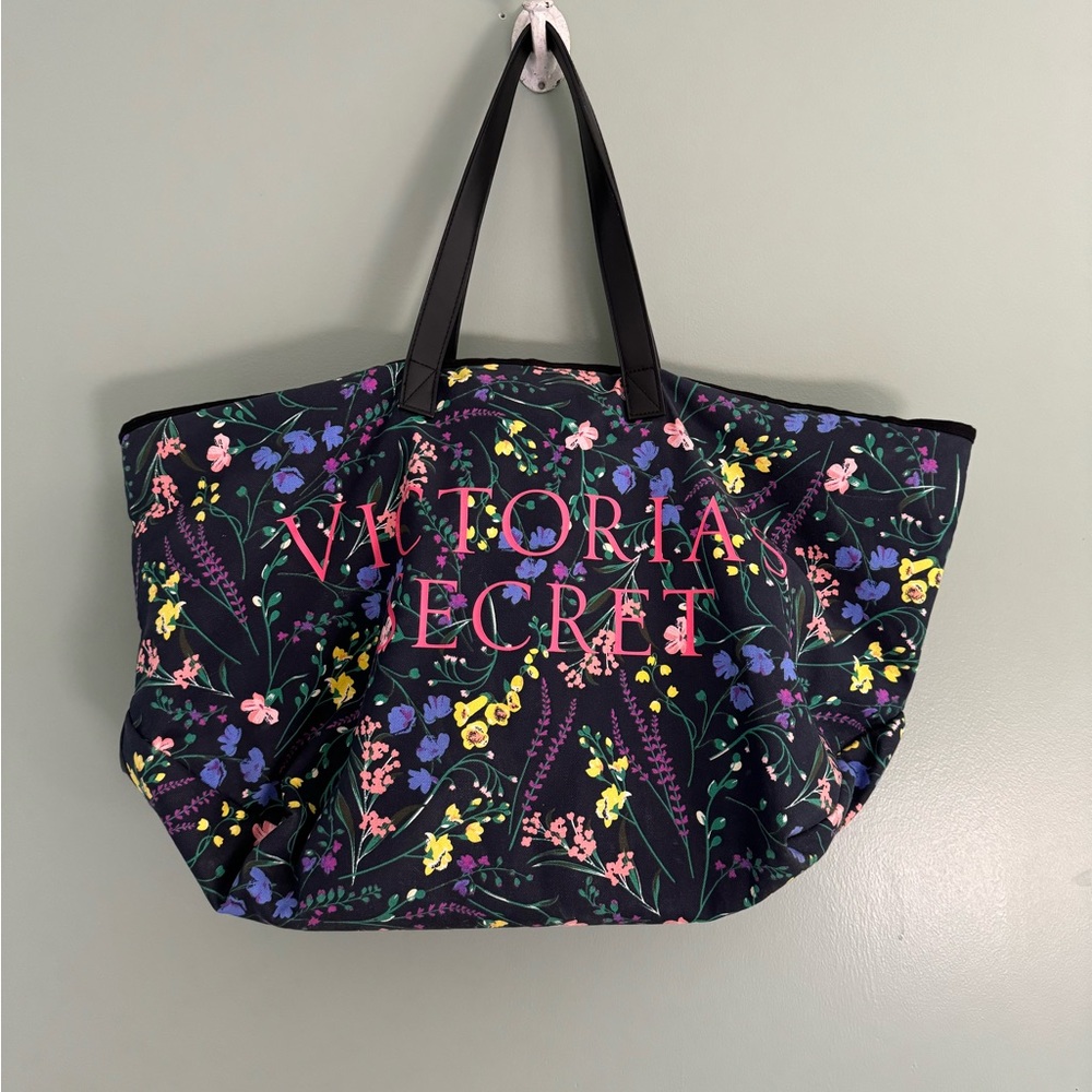 Floral Victoria’s Secret bag